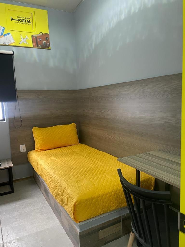 Check Inn Hostal Aeropuerto Gdl Las Pintas Exterior foto